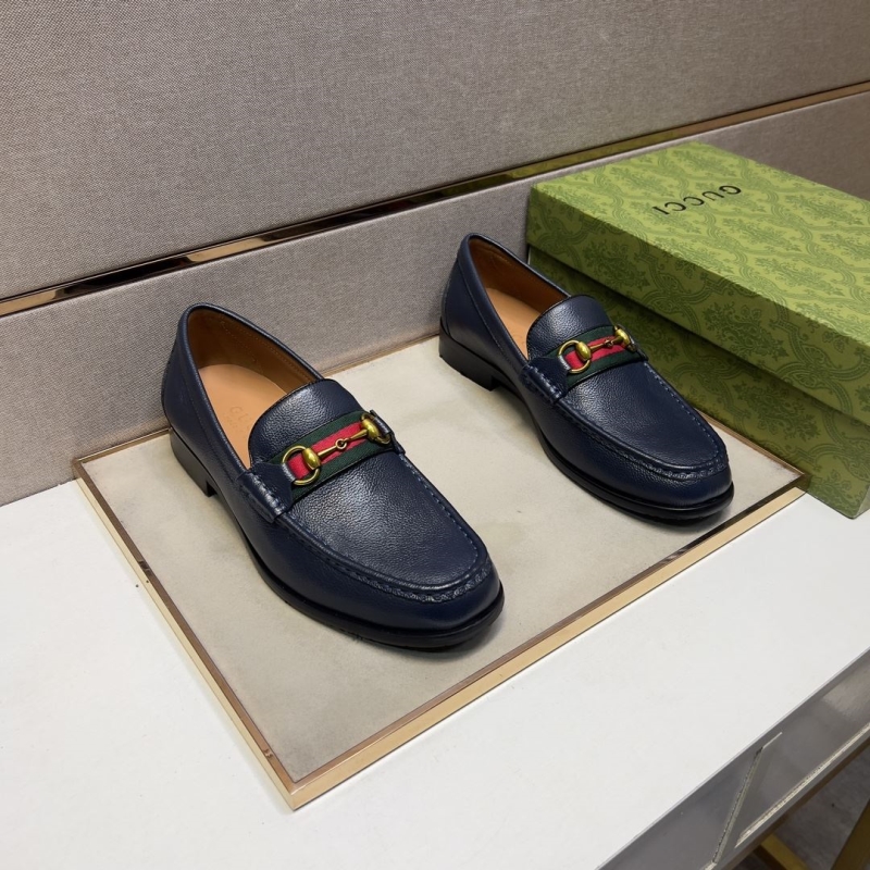 G*u*i leather shoes